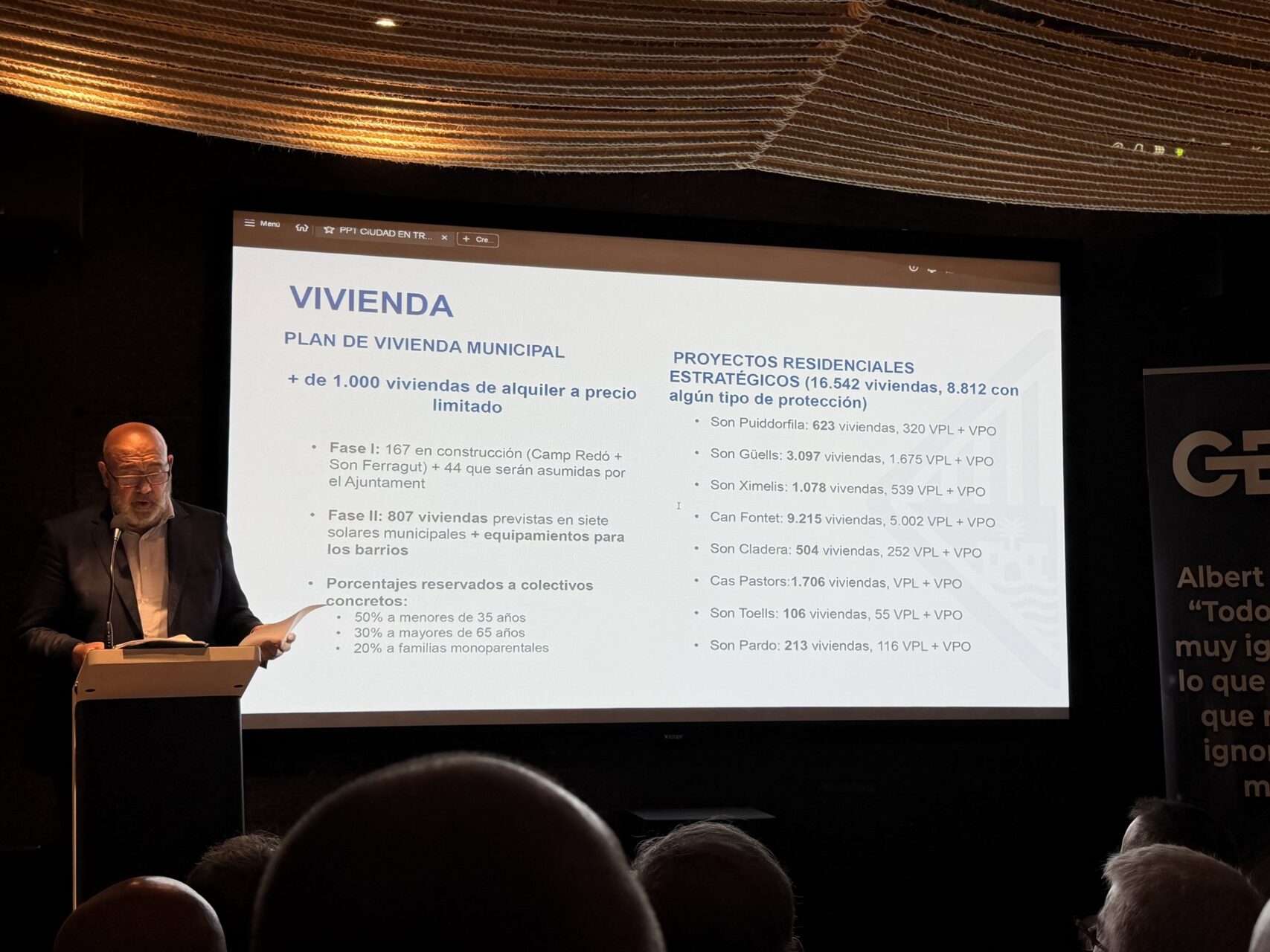 Diapositiva del plan de vivienda municipal y los proyectos residenciales estratégicos de Palma
